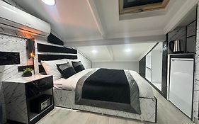 Taksim Larissa hotel suites